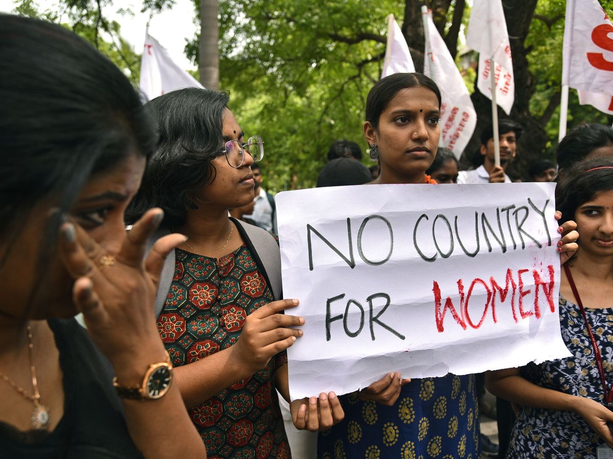 Foto: Protesta por las agresiones sexuales a mujeres en India. (EFE/Idrees Mohammed)