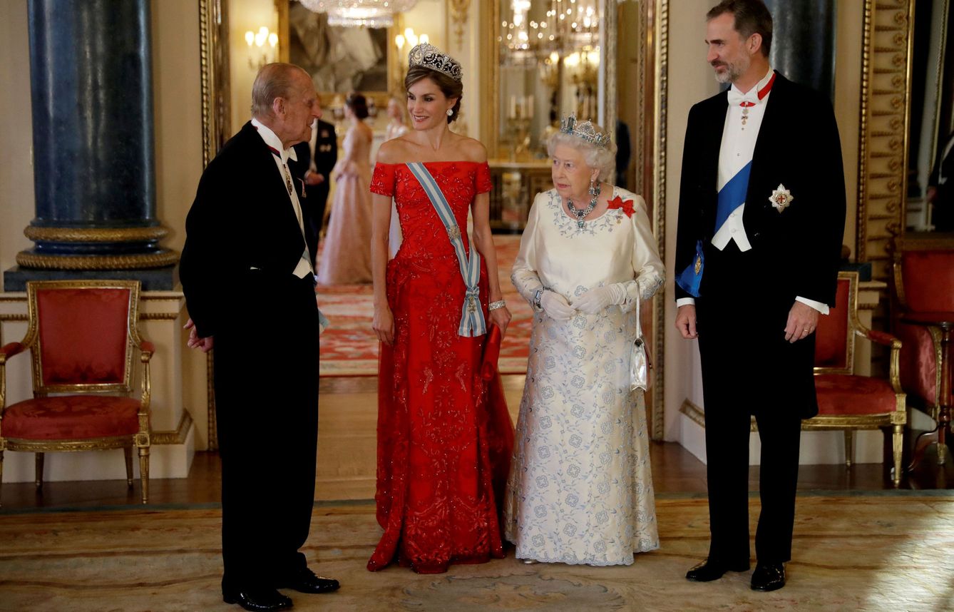 Los Reyes, de cena de Estado en Buckingham. (Reuters)