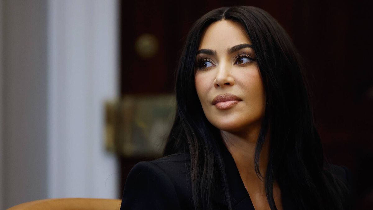 El truco de los labios de Kim Kardashian explicado por un experto y sin medicina estética