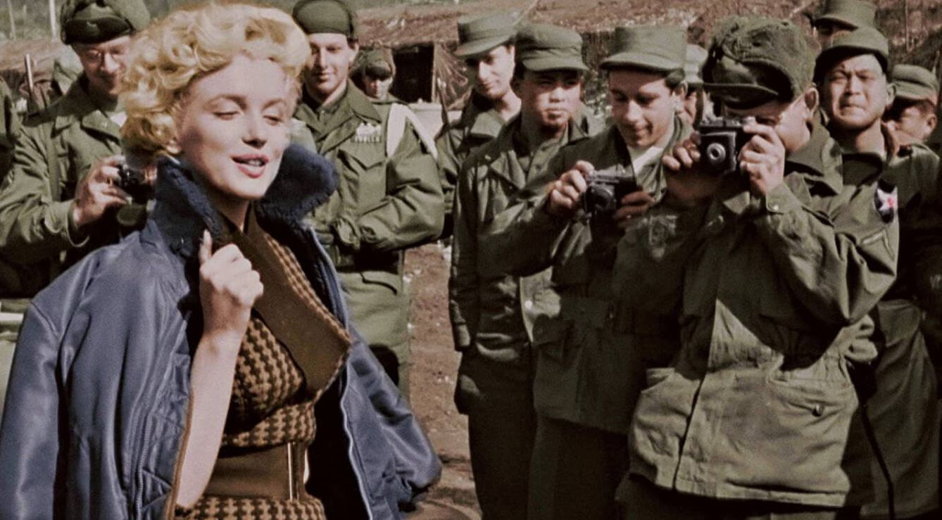 Marilyn Monroe visita a las tropas americanas en Corea. (RTVE)