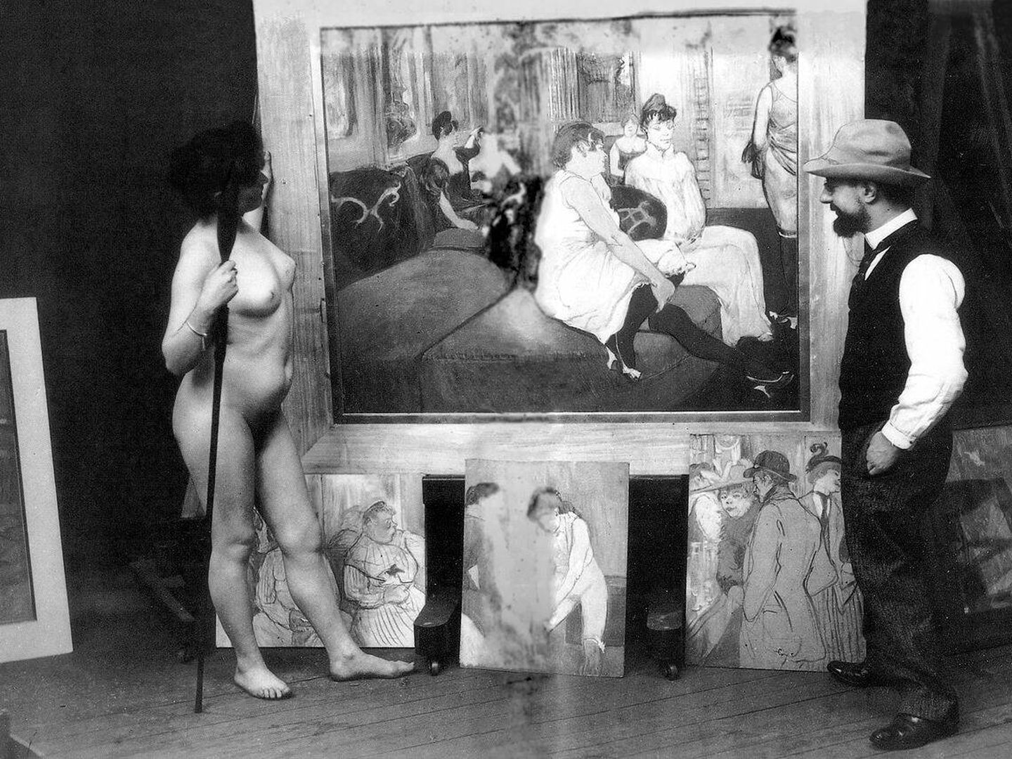 Toulouse-Lautrec en su taller junto a una modelo. Uno de los supuestos 'protoincels' de la historia. (Maurice Guibert)