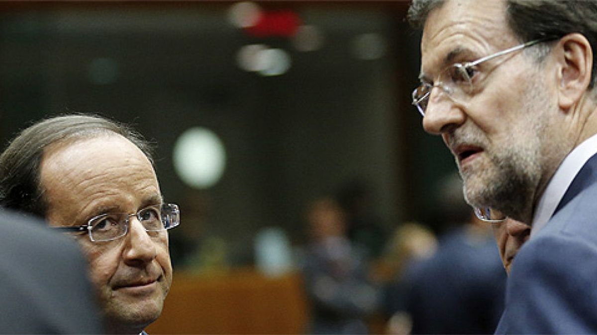 Rajoy adelanta la visita de Hollande antes de entrar en la negociación del rescate ‘suave’