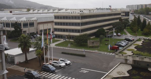Foto: otografía de archivo del edificio de la empresa del Grupo PSA Peugeot-Citroën. (EFE)