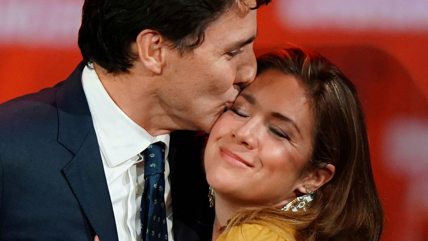 Justin Trudeau y su mujer, Sophie Trudeau. (Reuters)