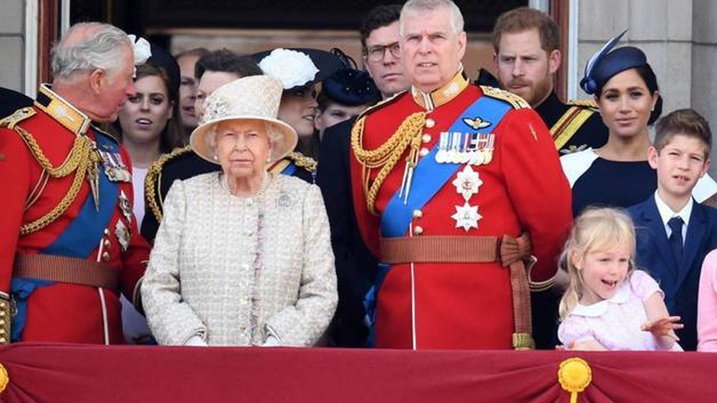 La familia real británica, durante el Tropping the Colour de 2019. (Cordon Press)