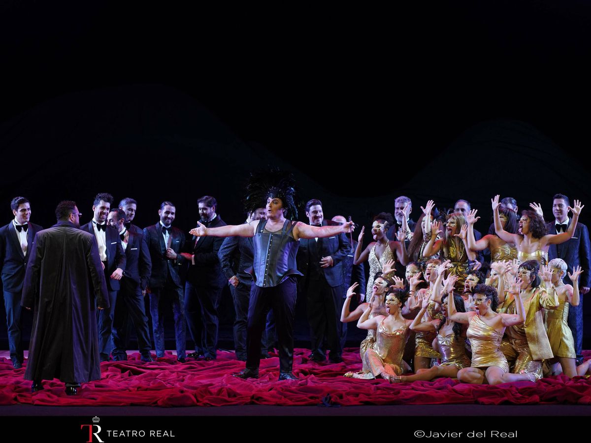 Foto: 'Rigoletto'. Giuseppe Verdi. 1851. Dirección, Miguel del Arco. Teatro Real.