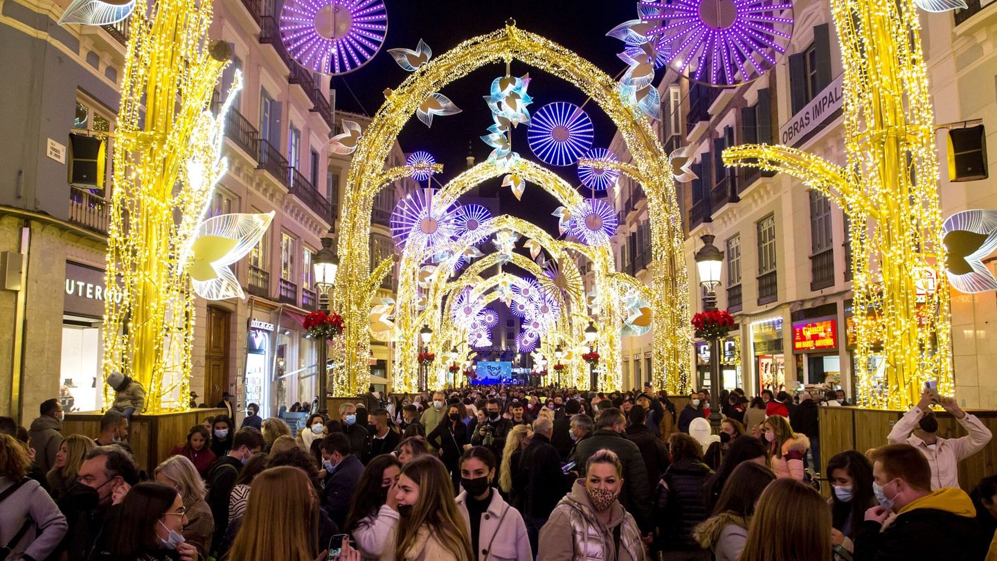 Aumbrado de Navidad en Málaga (EFE Daniel Pérez)