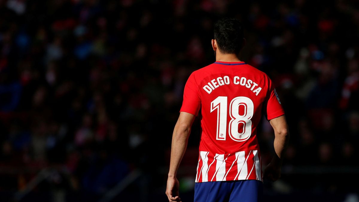 El Confidencial sortea la camiseta del Atlético de Diego Costa firmada por él mismo