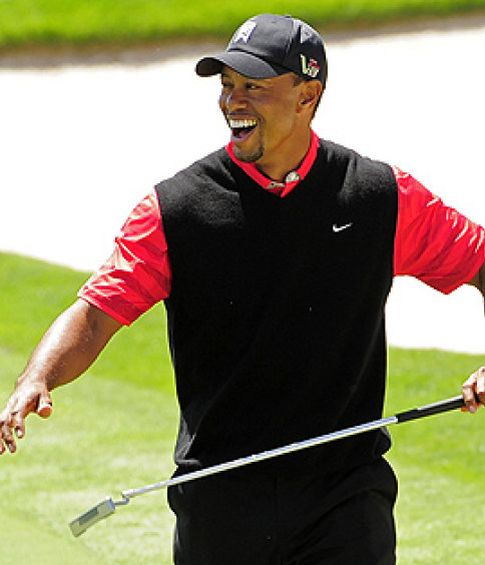 Foto: Tiger Woods pone en orden su vida y arrebata a McIlroy el número uno
