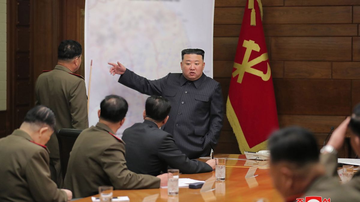 Corea del Norte avisa que la península está al "borde de una guerra nuclear" por EEUU