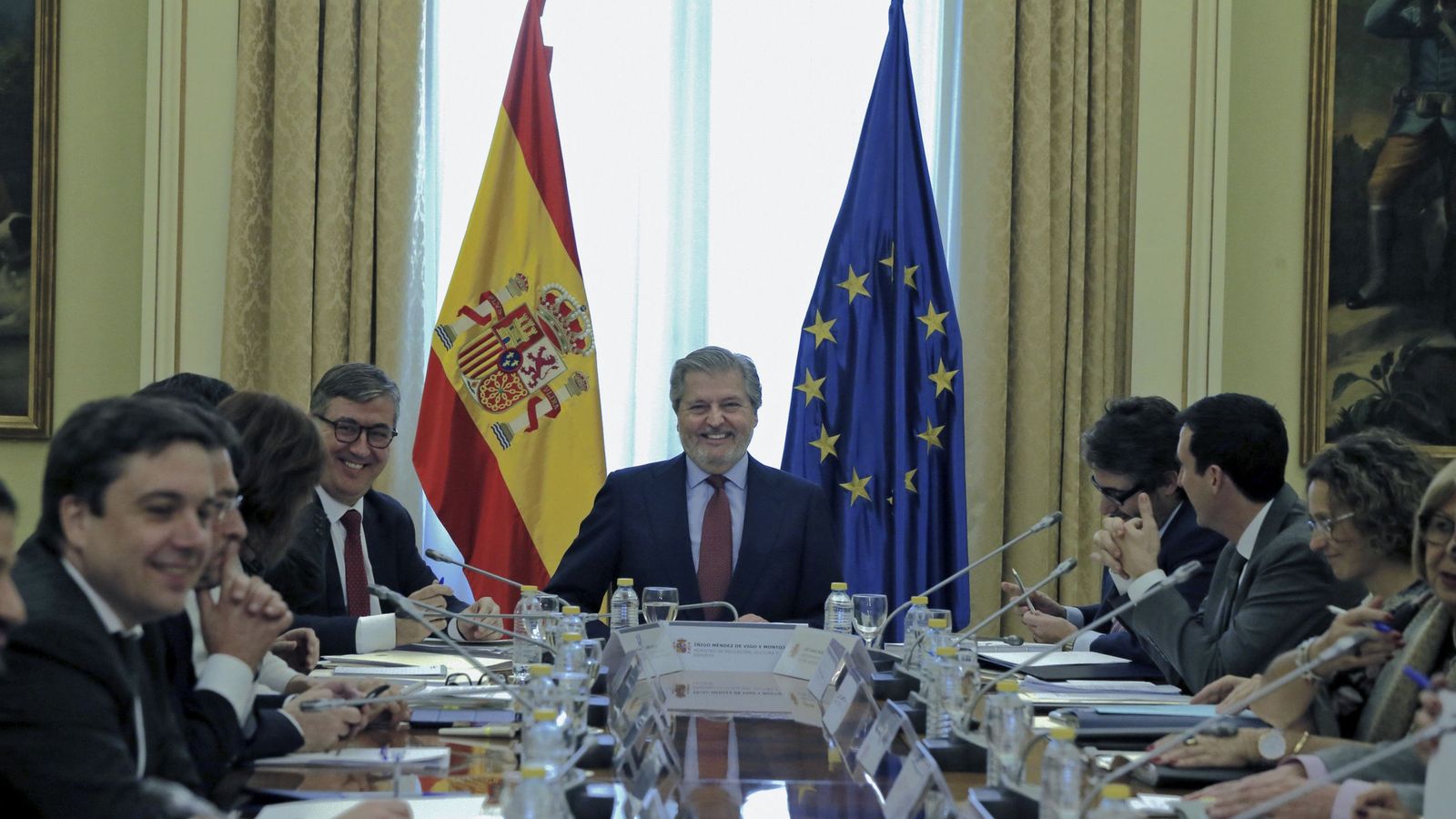 Foto: El ministro de Educación, Íñigo Méndez de Vigo (c), durante la Conferencia Sectorial de Educación. (EFE)