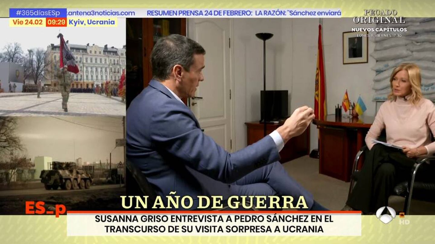 Susanna Griso entrevistando a Pedro Sánchez en 'Espejo público'. (Atresmedia)