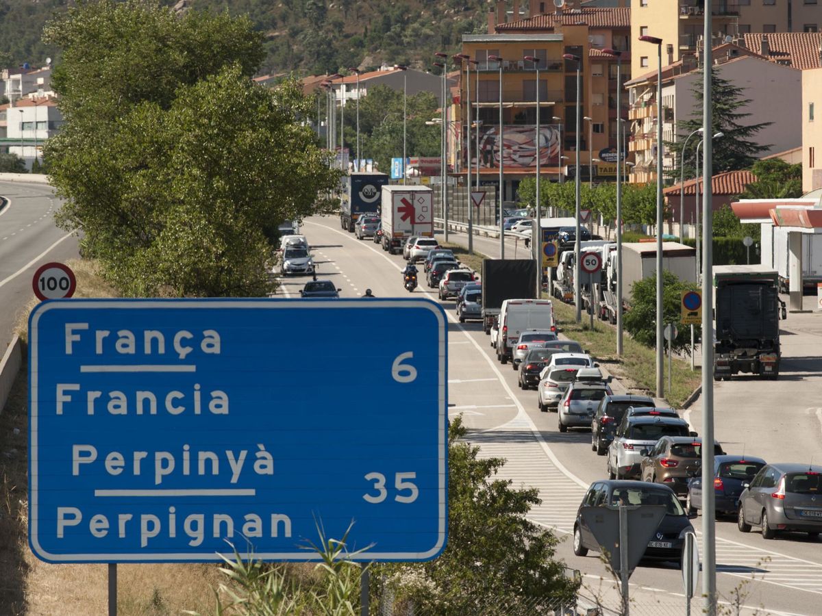 Foto: Carretera N-II, una de las conexiones de Cataluña con Francia. (EFE)