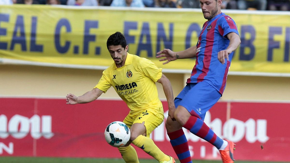 Un tanto 'in extremis' de Perbet sirve al Villarreal para adelantar a la Real Sociedad