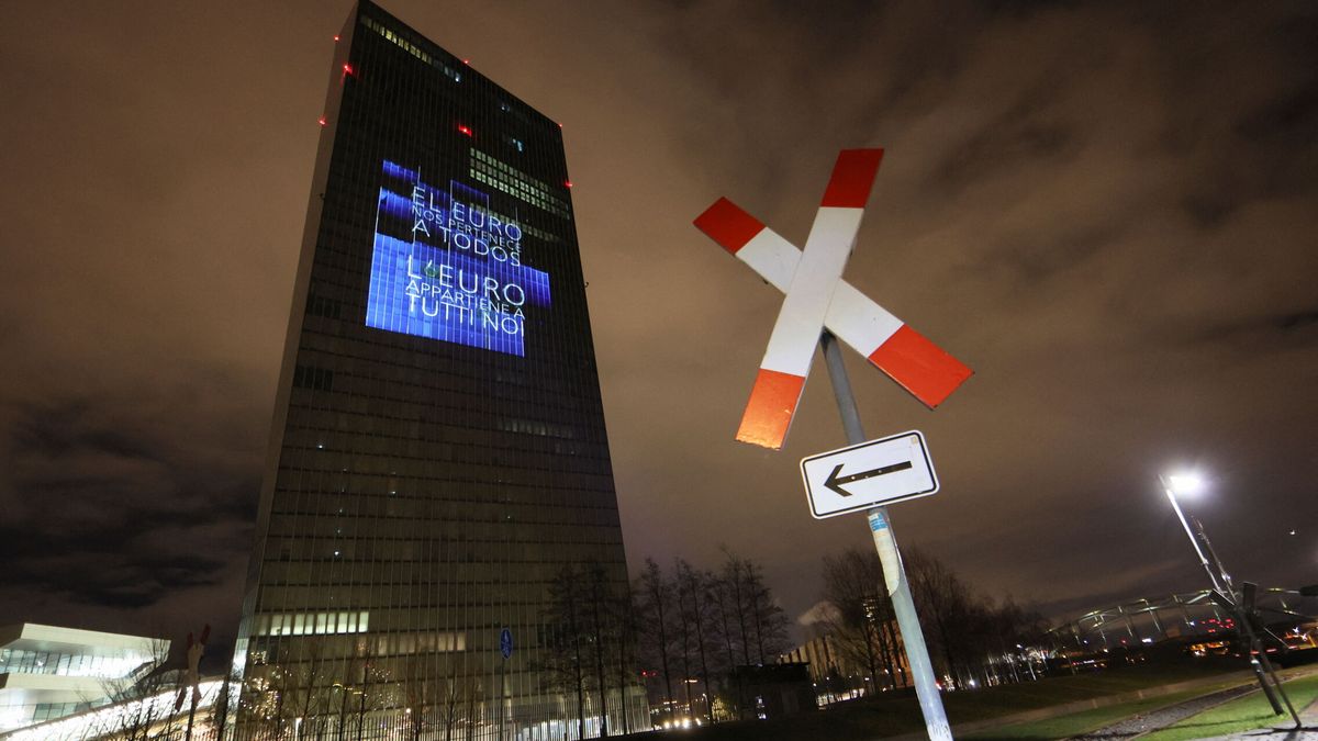 El BCE y Economía frenan el 'truco contable' de los bancos con los créditos ICO