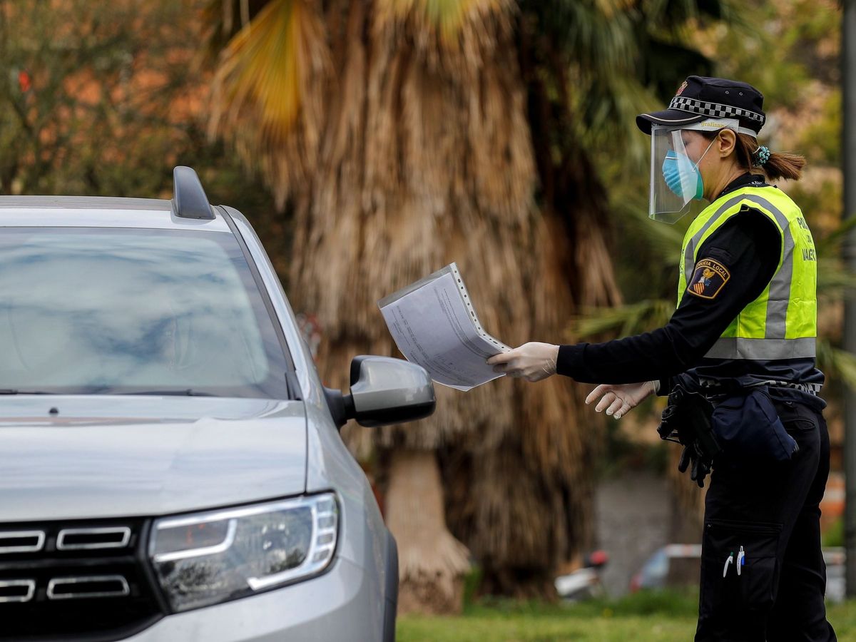 Foto: Torrent tendrá que esperar para tener sus nuevos policías locales (EFE/Manuel Bruque)