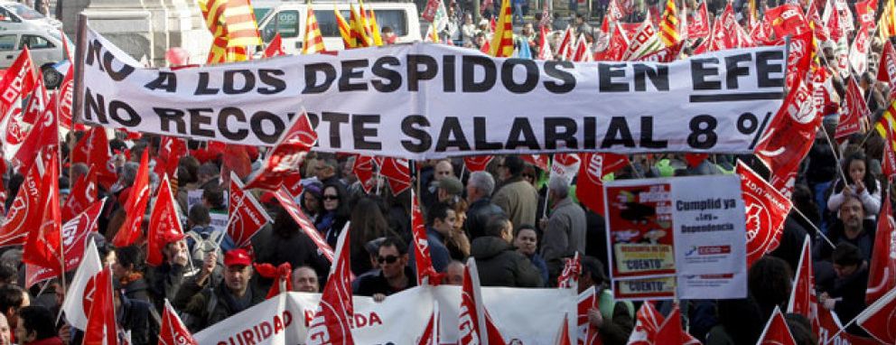 Foto: Los sindicatos culpan al ‘capitalismo liberal’ de la crisis y eximen a Zapatero