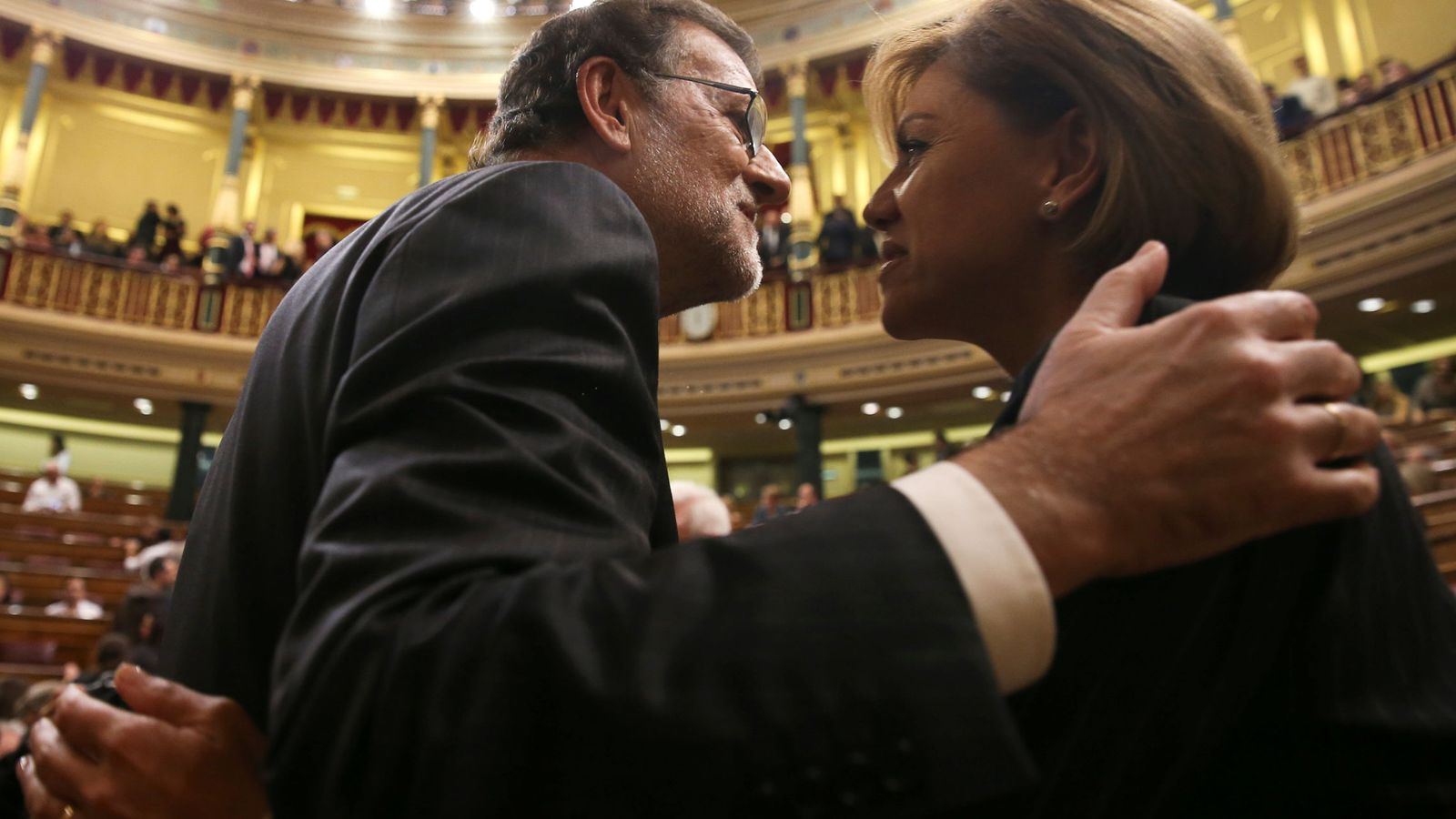 Foto: María Dolores de Cospedal y el presidente del Gobierno, Mariano Rajoy. (Reuters)
