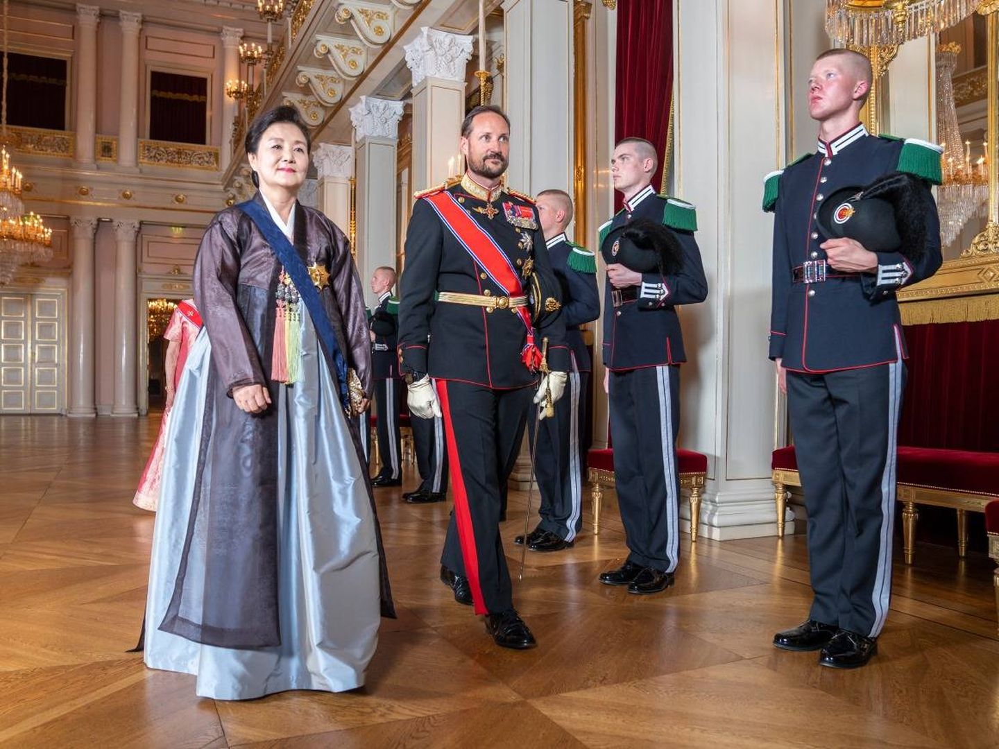 Cena de gala en el Palacio de Oslo. (Kongehuset)