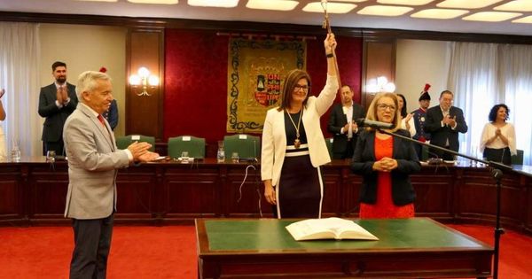 Foto: Noelia Posse, cuando tomó posesión como alcaldesa de Móstoles en junio de este año. (EC)