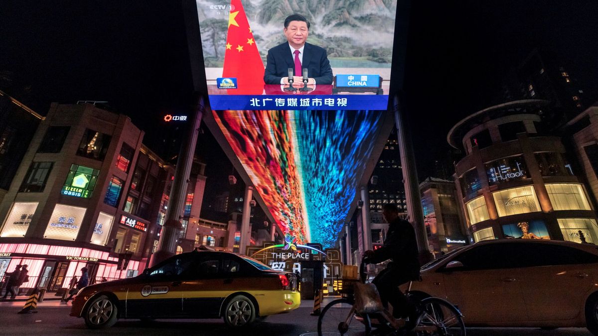 Un comité para reescribir la historia: Xi ultima su plan para gobernar China de por vida