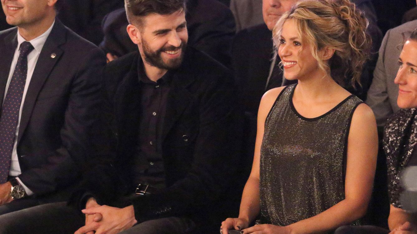 Foto: Gerard Piqué junto a su pareja, la cantante Shakira (Gtres)