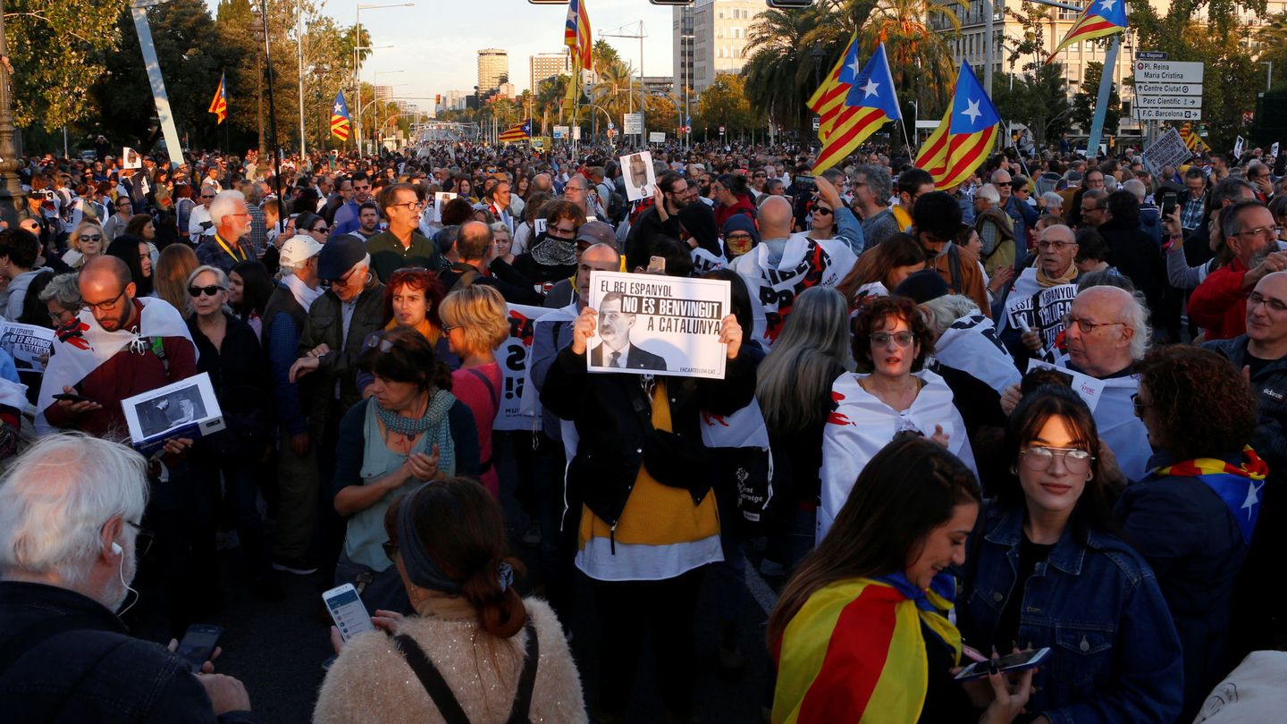 Imágenes de la manifestación independentista en Barcelona. (Reuters)