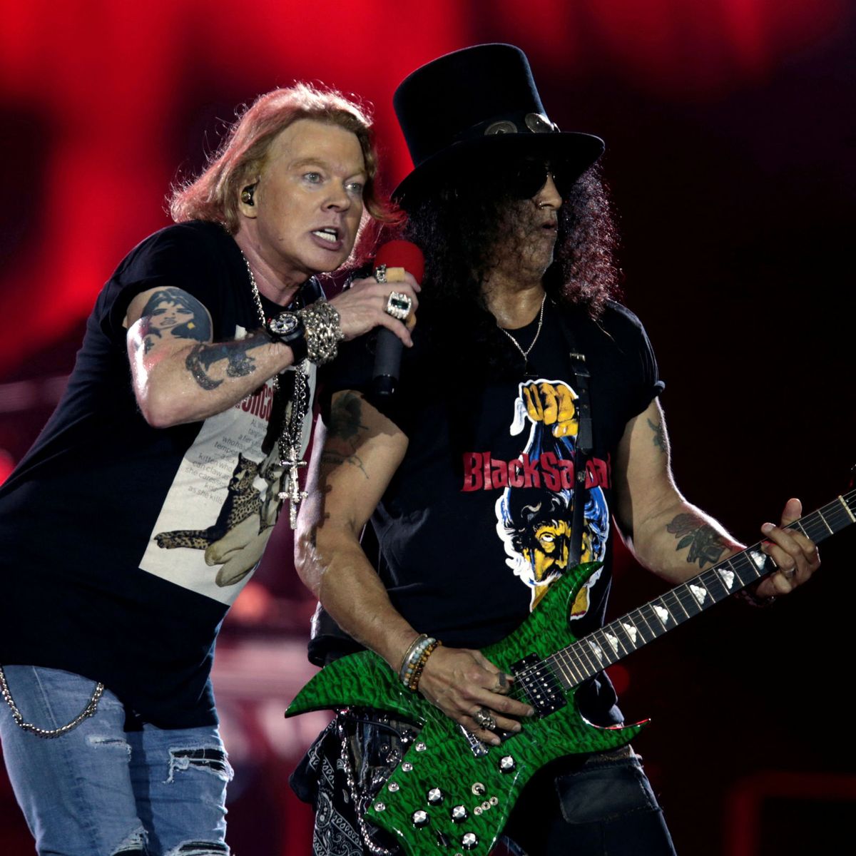 Guns N' Roses lanza su primer single inédito desde hace 13 años 'Absurd'