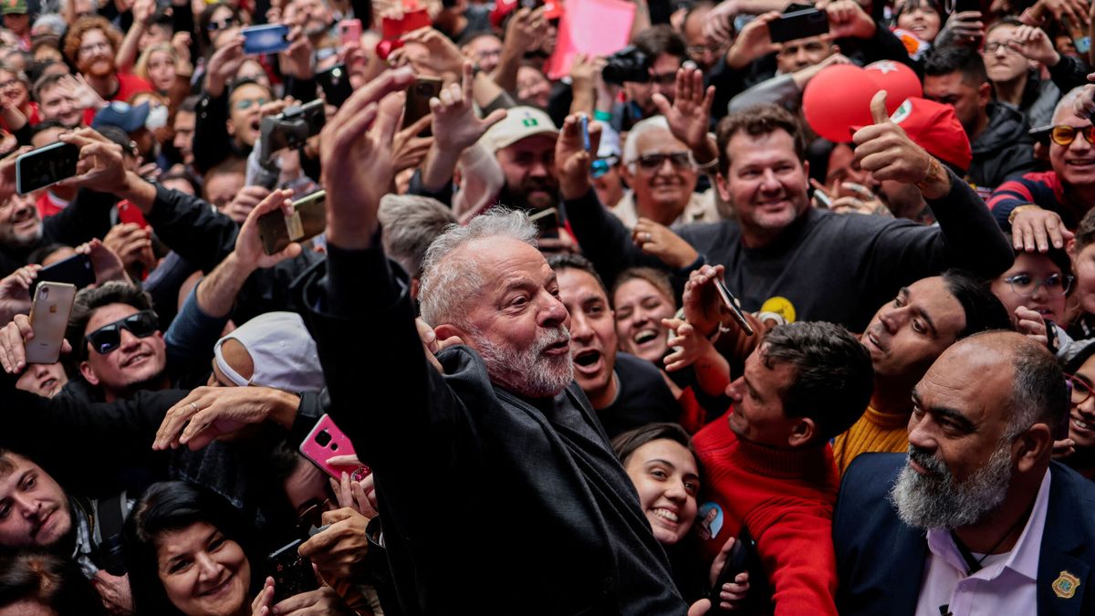 Cheque en blanco, corrupción y amenazas: ¿puede Lula volver a conquistar Brasil? 