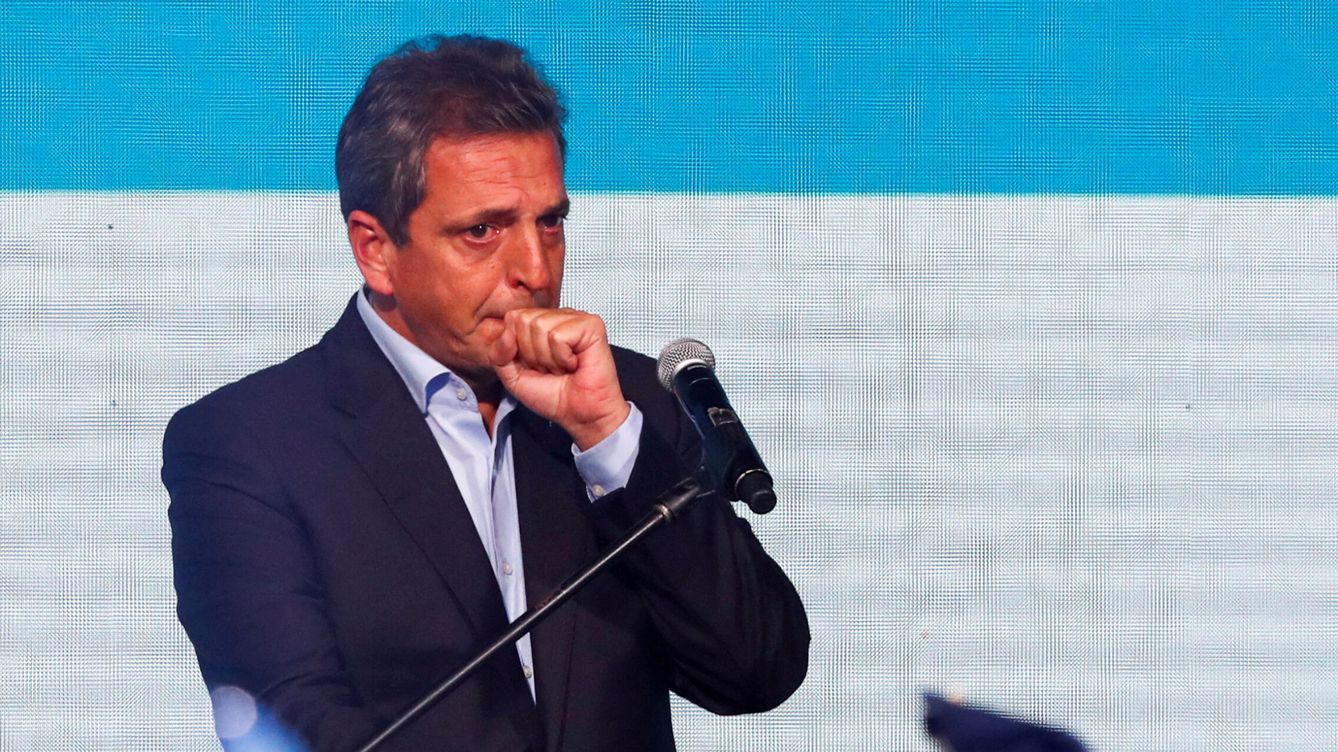 Foto: Resultados elecciones en Argentina 2023: quién ha ganado el escrutinio y última hora de Sergio Massa y Javier Milei  (REUTERS/Mariana Nedelcu)