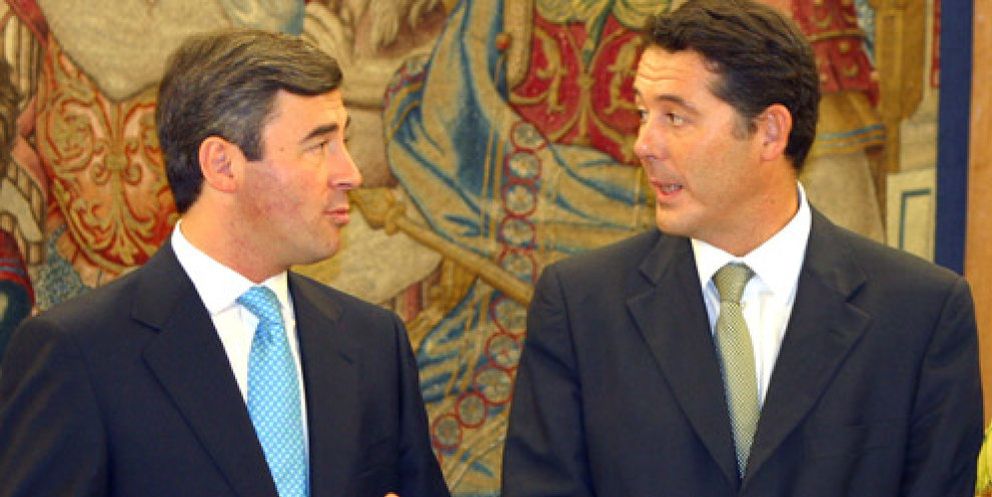 Foto: Los ex ministros Michavila y Acebes fusionan sus dos despachos de abogados
