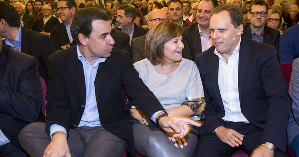 Foto: Martínez-Maíllo (i) e Isabel Bonig, en un acto del PP en Castellón en 2016.