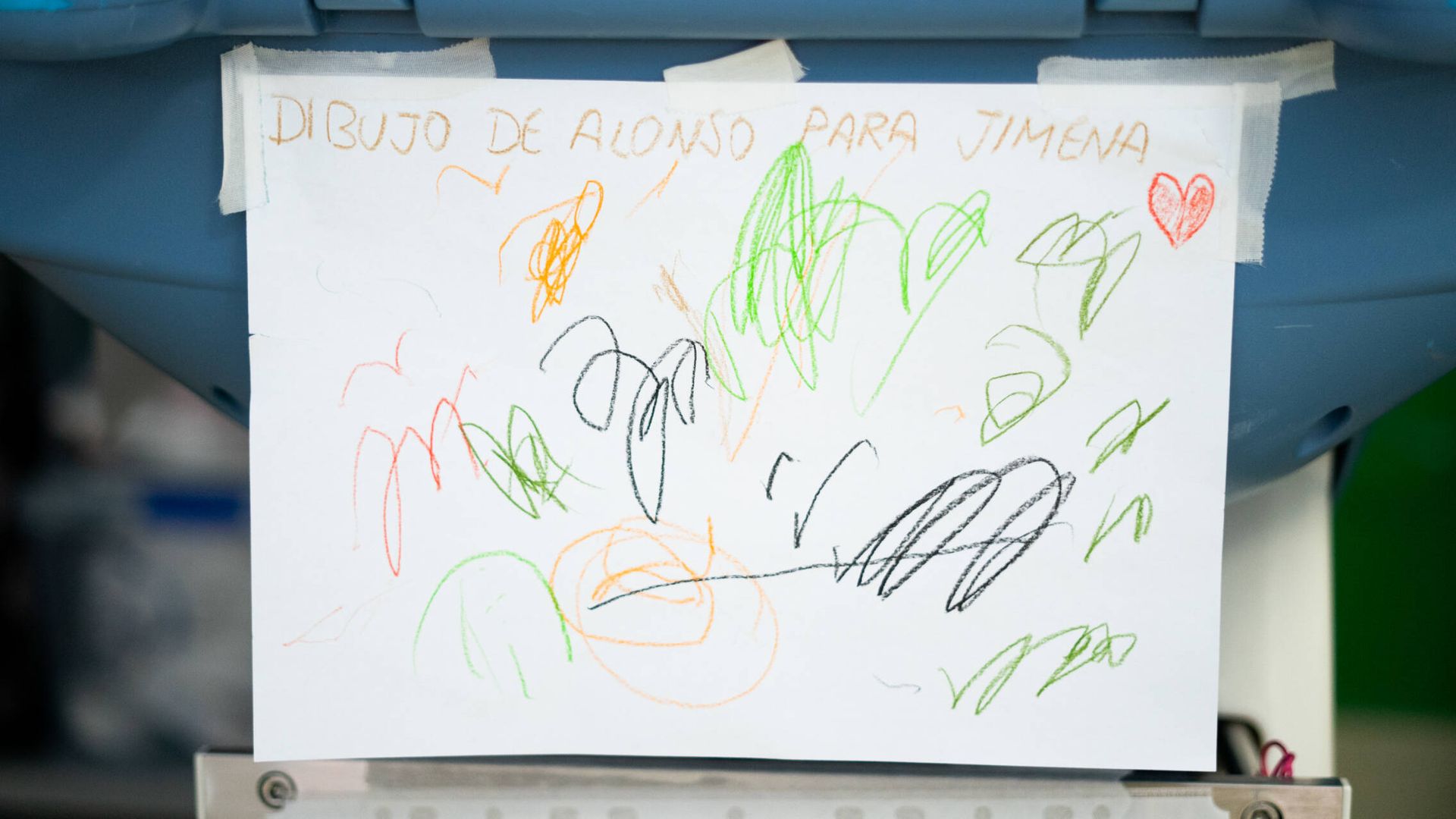 Dibujo de Alonso a su hermana pequeña Jimena. (A. B.)