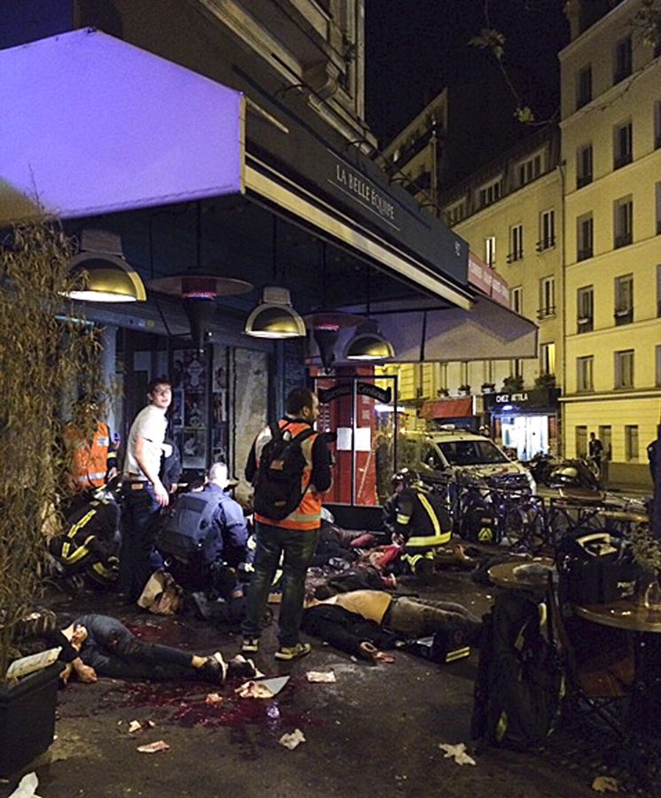 Foto: Imagenes del restaurante atacado por los terroristas en París. (AP)