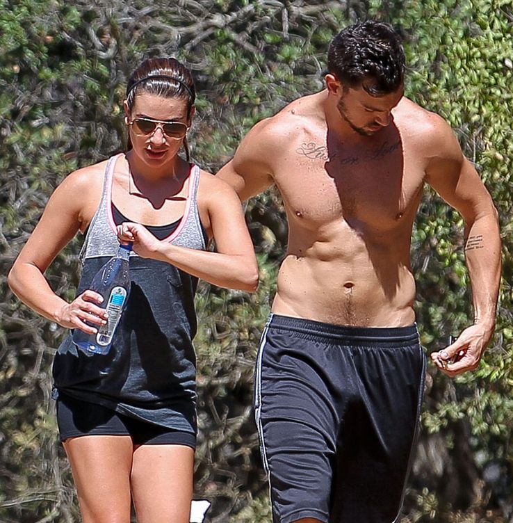 Lea Michele y su novio, Matthew Paetz, practican 'footing' en pareja (Gtres)