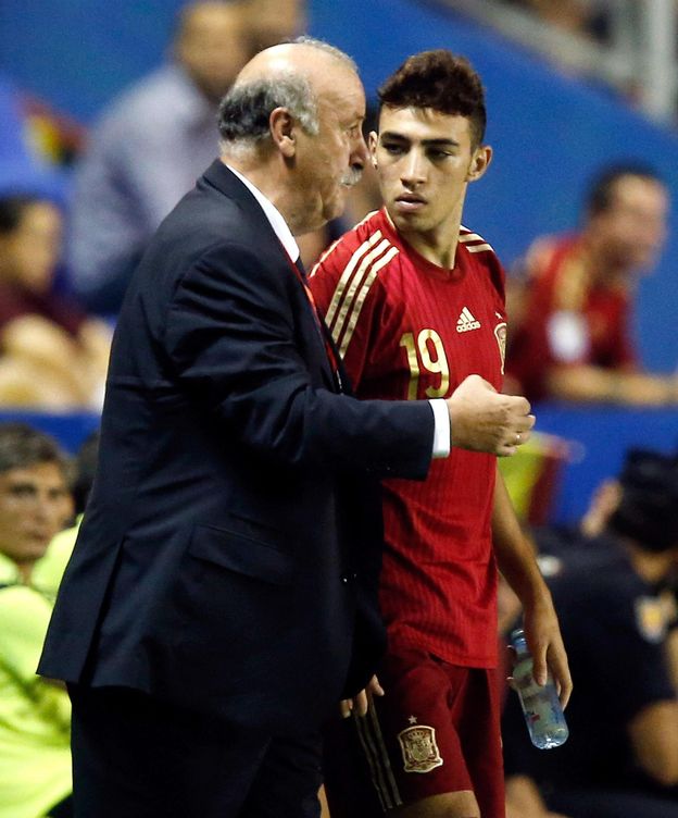 Foto: Munir, con Del Bosque el día de su debut con España. (EFE)