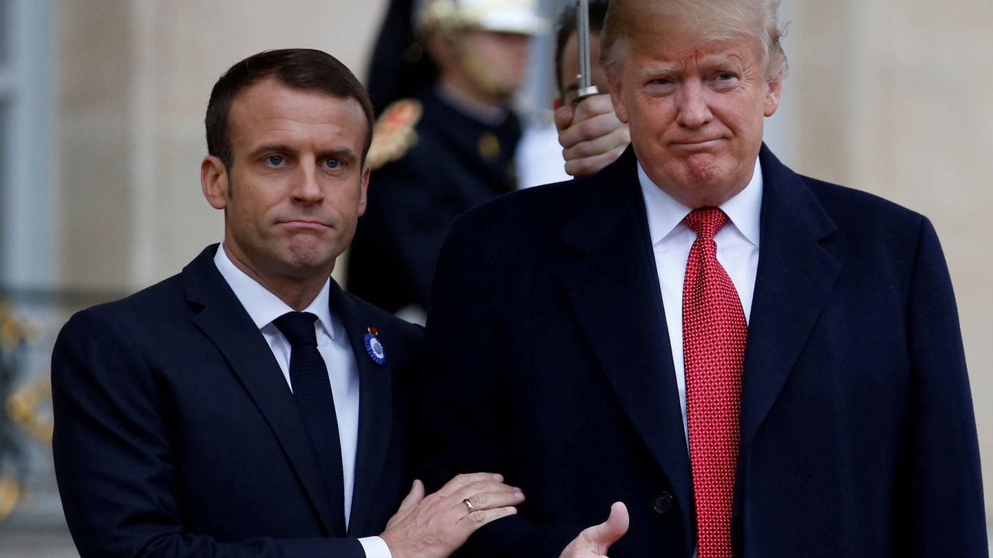 Macron y Trump antes de la reunión en el Eliseo. (Reuters)