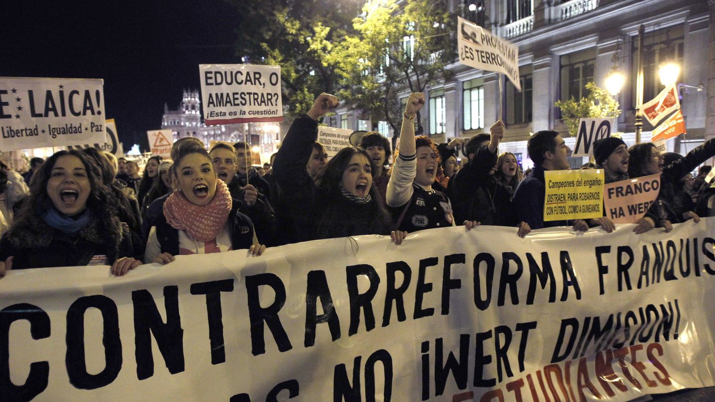 Manifestación celebrada contra la Lomce en noviembre de 2013. (EFE)