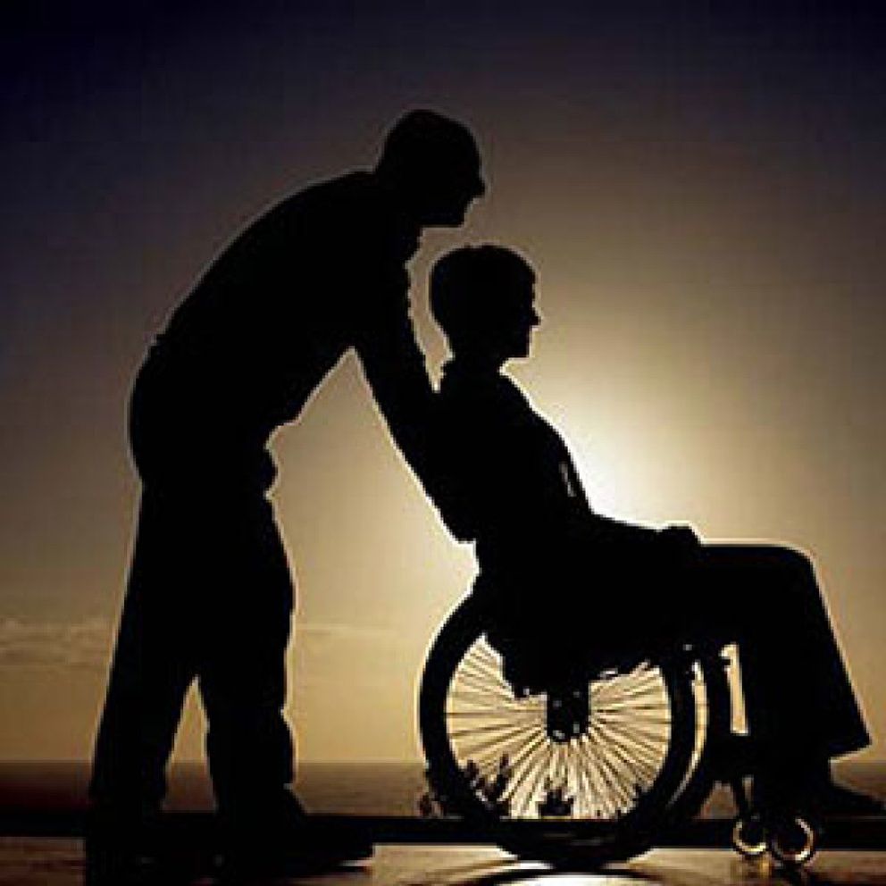Foto: Las personas que cuidan de su pareja por alguna discapacidad son más longevas