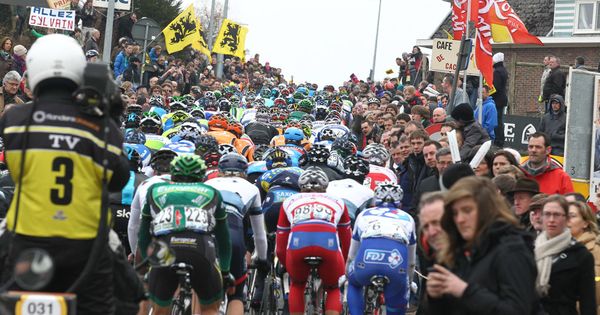 Foto: El Tour de Flandes en su máxima expresión.