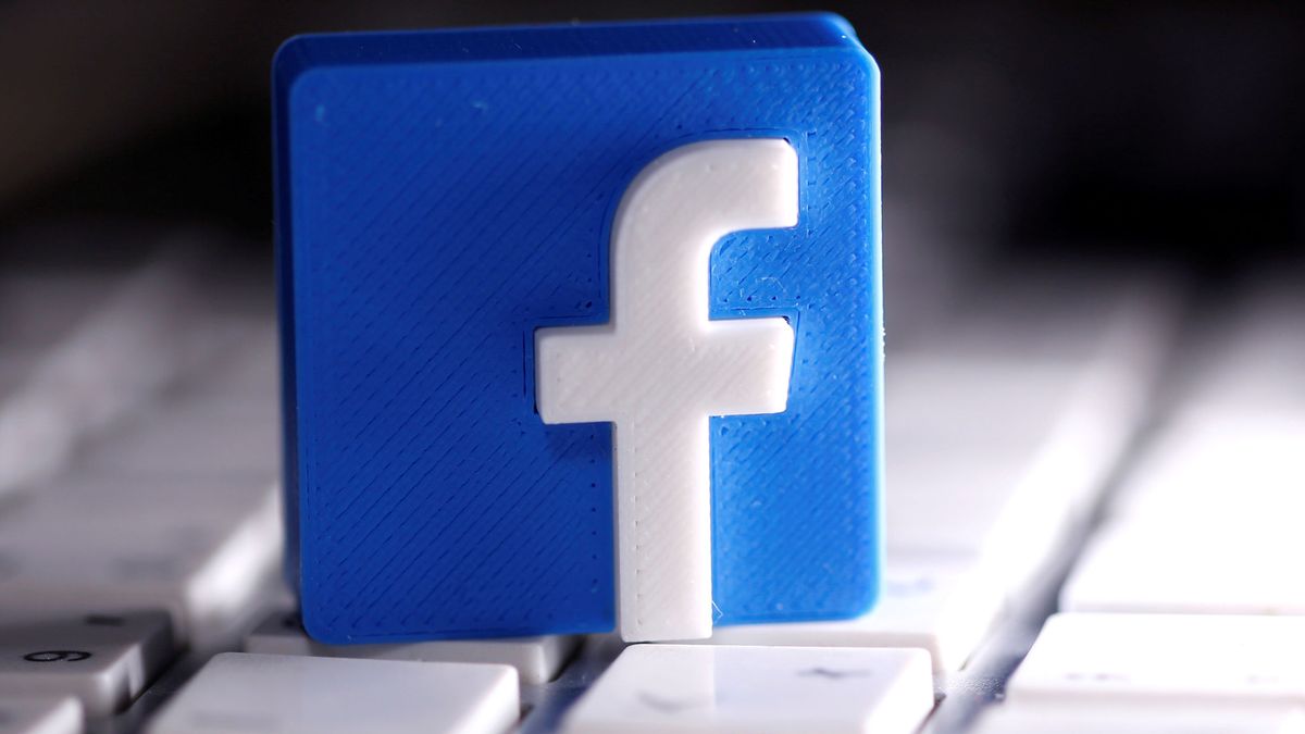Facebook demanda a una empresa madrileña por usar 'bots' para inflar perfiles
