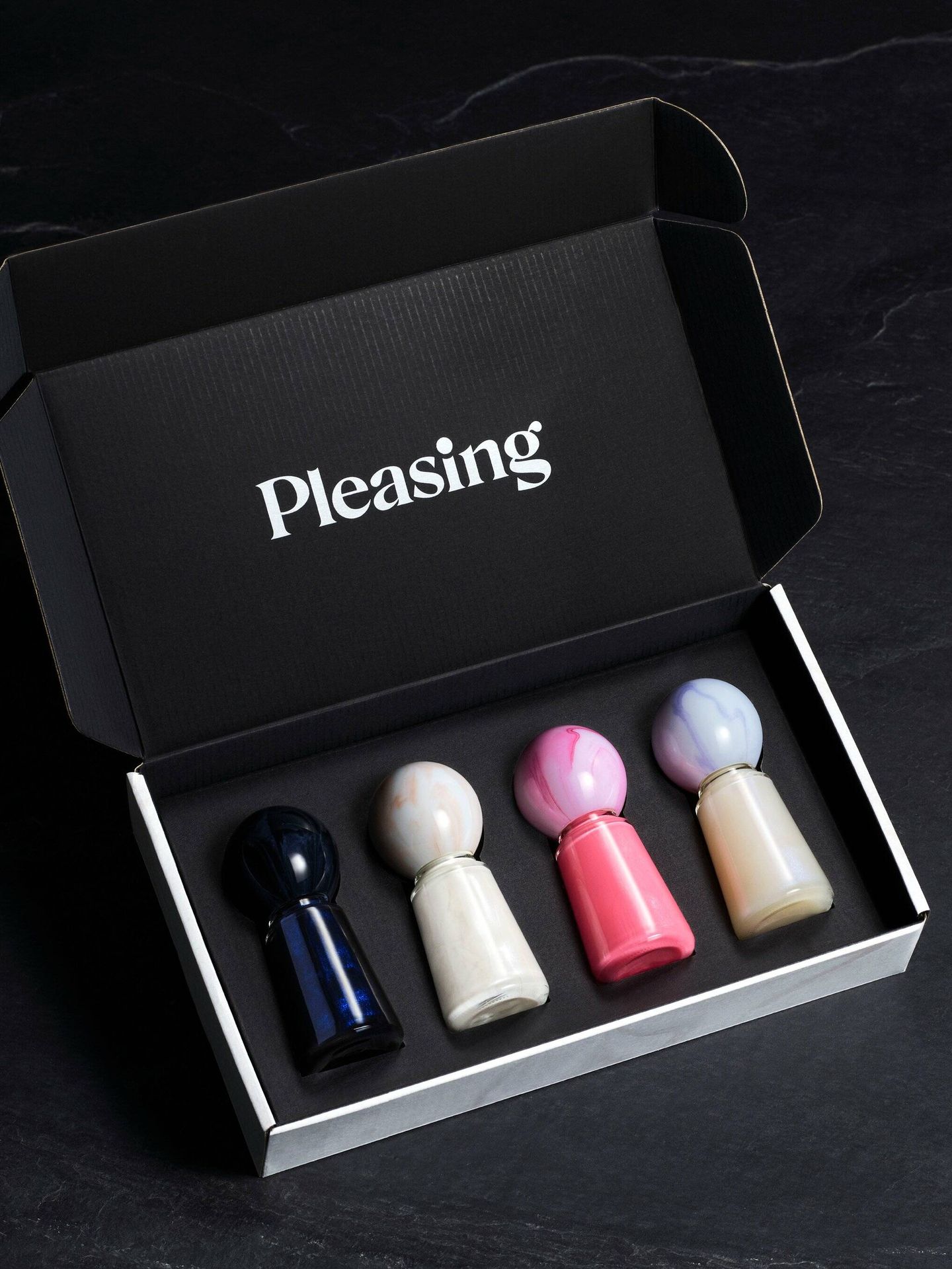 Esmaltes de uñas de Pleasing. (Cortesía) 