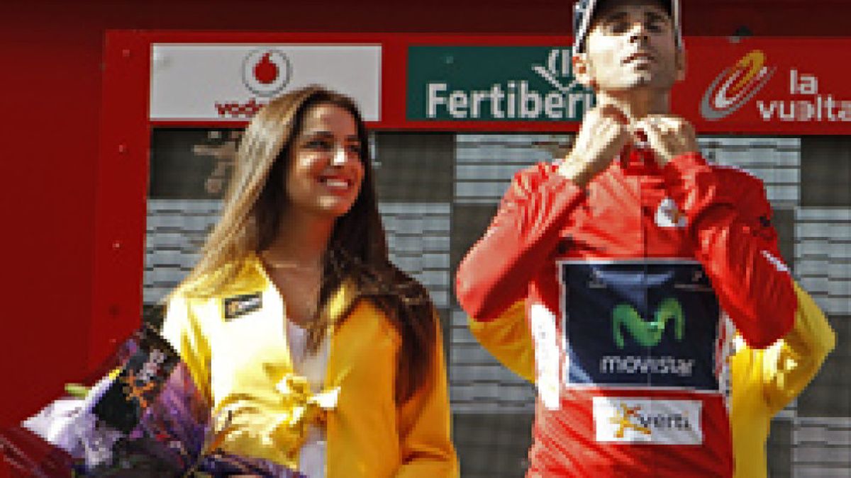 Valverde 'roba' una etapa a Purito Rodríguez en la que Contador atacó hasta siete veces