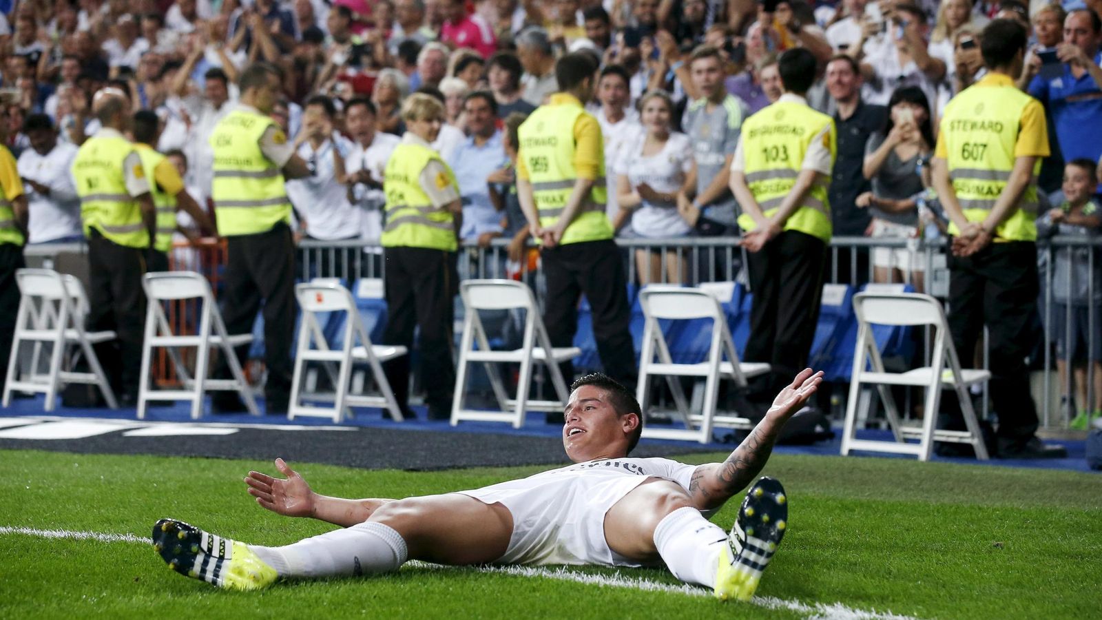 Foto: James Rodríguez, durante un partido del Real Madrid en el Bernabéu (REUTERS)