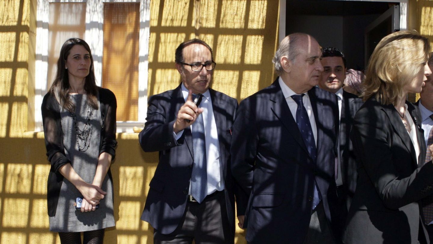 El ministro del interior, Jorge Fernández, visita Melilla. (Efe)