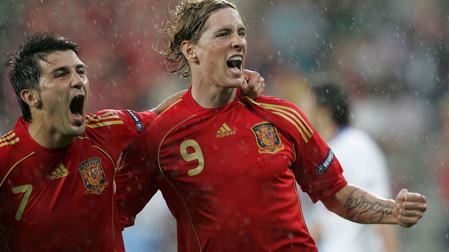 Villa y Torres celebran el primer gol contra Rusia en la Eurocopa de 2008 (Efe)