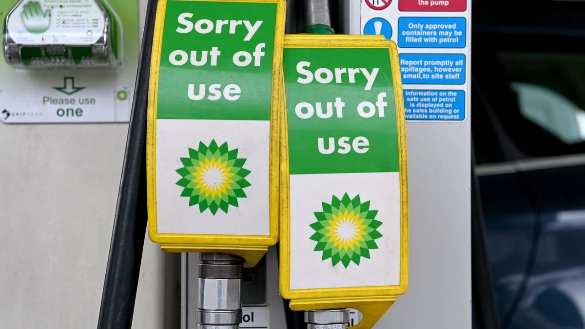Reino Unido descarta "por ahora" recurrir al Ejército para abastecer a las gasolineras