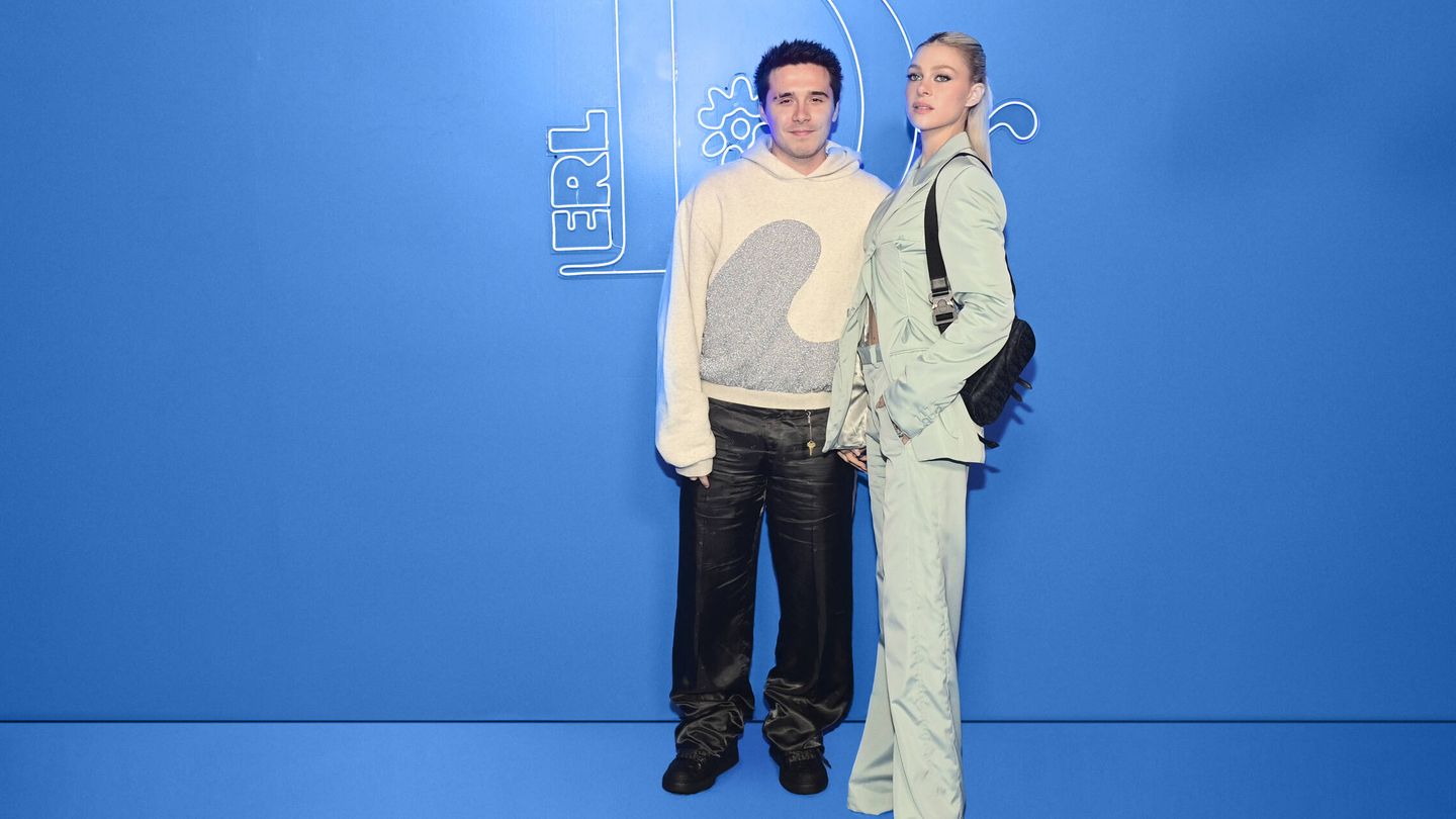 Brooklyn Beckham y Nicola Peltz. (Cortesía de Dior)