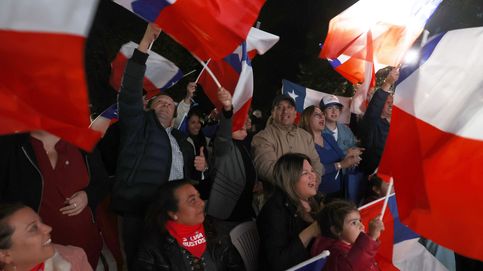 ¿Qué hay detrás de la victoria de la ultraderecha en Chile? Es una restauración conservadora 