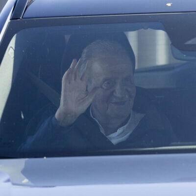 Foto de     Juan Carlos I regresa a Sanxenxo por quinta vez este año para defender el liderato del Bribón